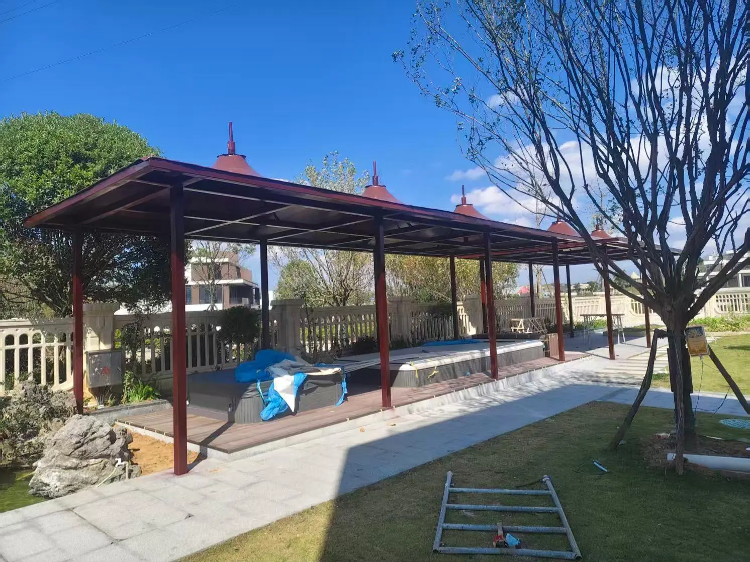 贵州普安园区小区膜结构停车棚怎么选?本地源头工厂拆解三大坑,避开返修翻倍成本